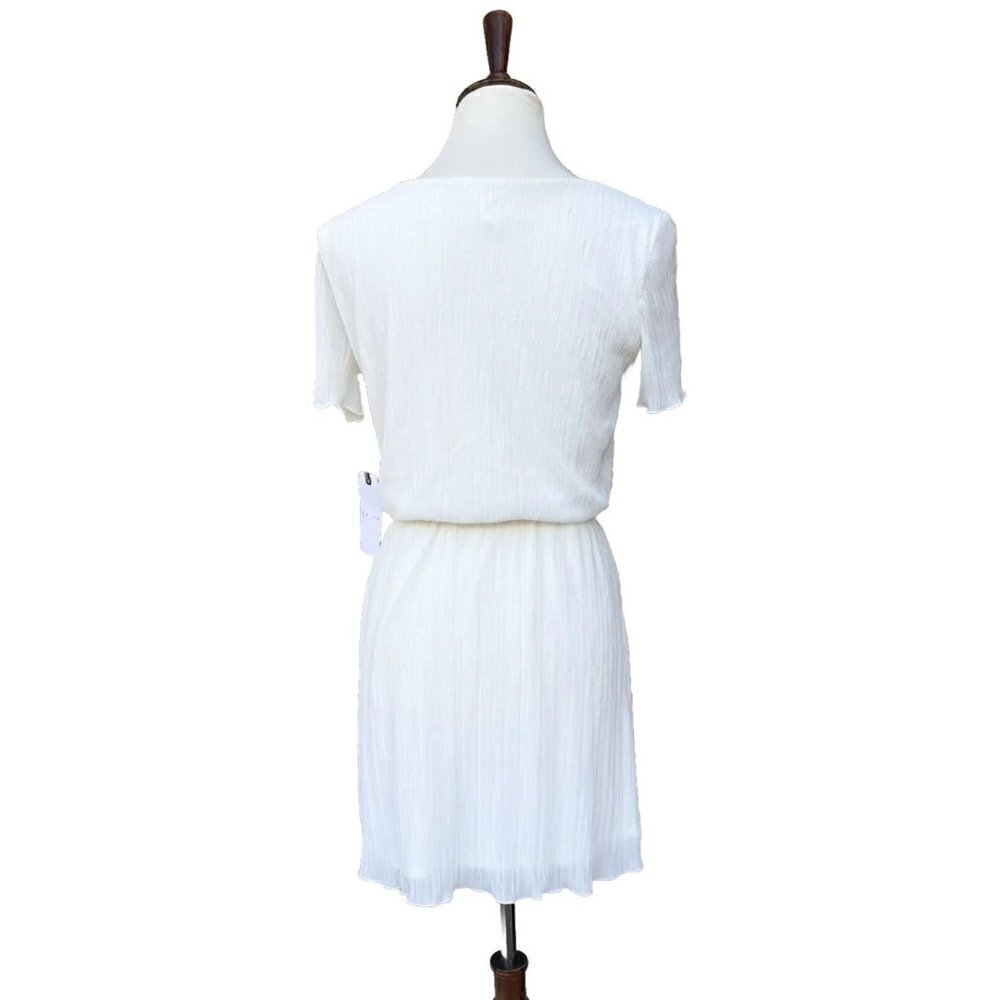 Leith Women's Ivory Pleat Surplice Wrap Dress Size XS - Picture 4 of 16